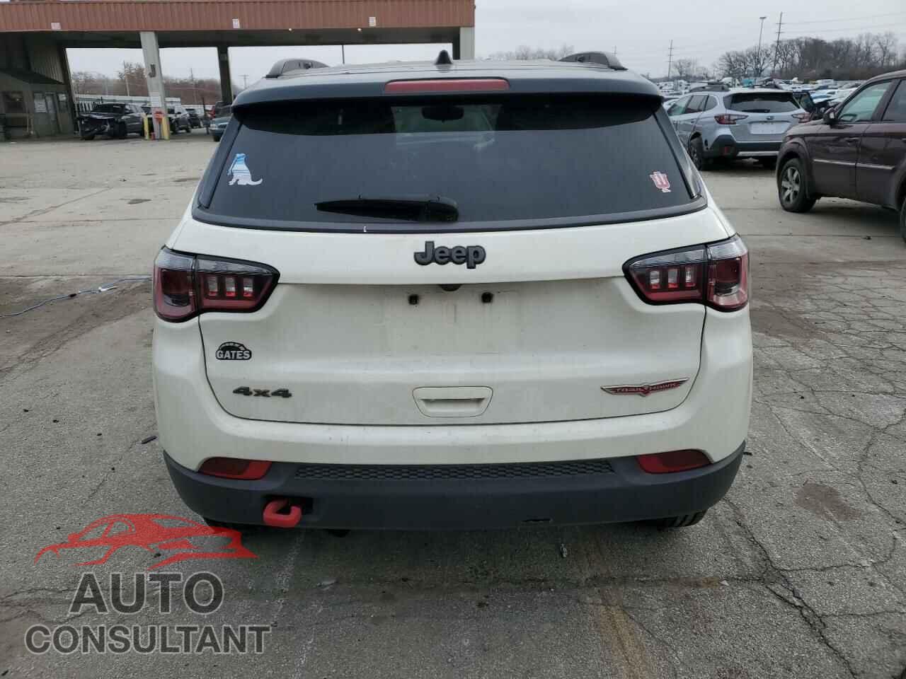 JEEP COMPASS 2019 - 3C4NJDDB5KT671773