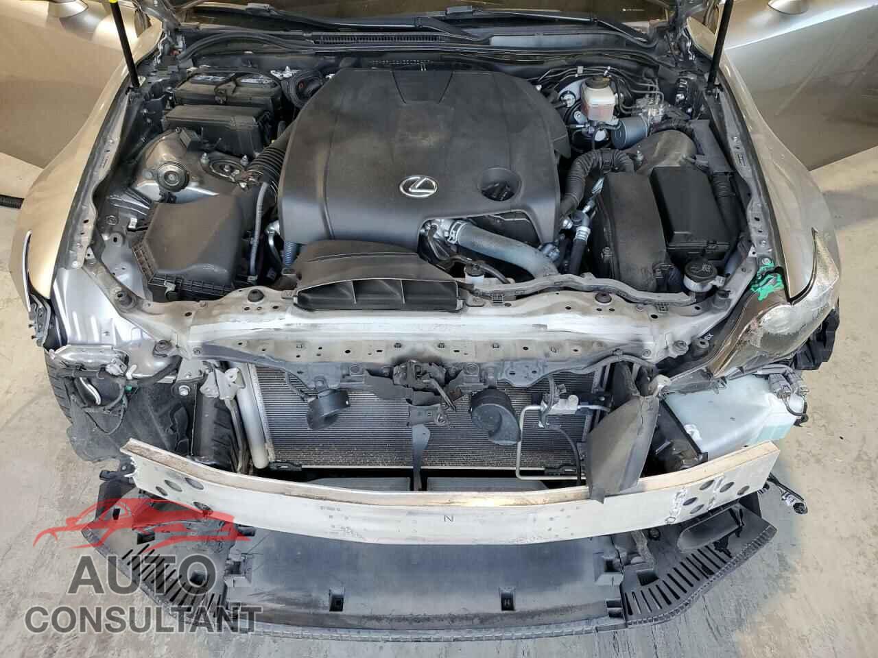 LEXUS IS 2014 - JTHBF1D2XE5038403