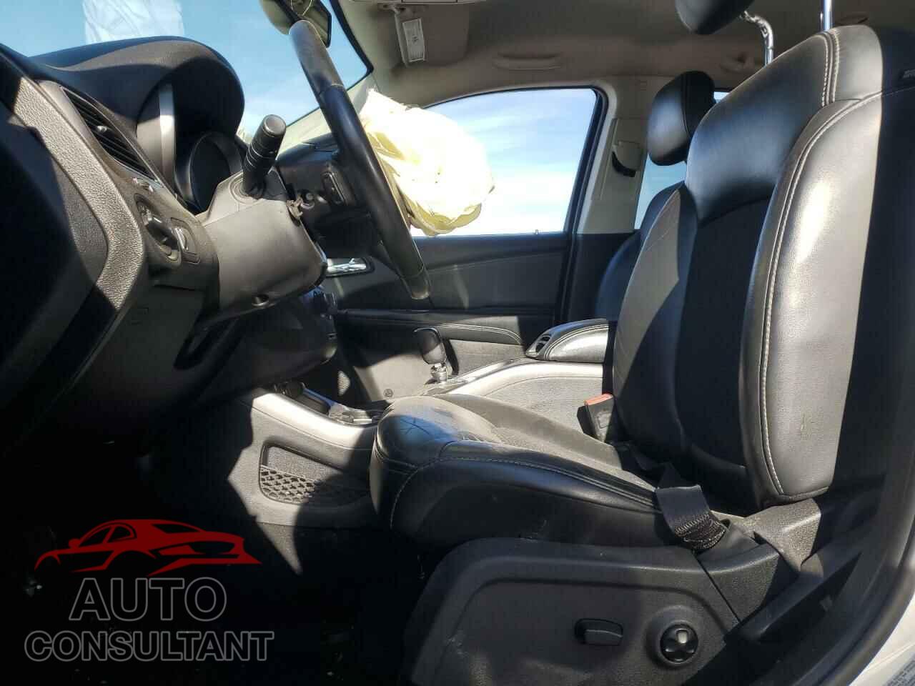 DODGE JOURNEY 2017 - 3C4PDCGG2HT522652
