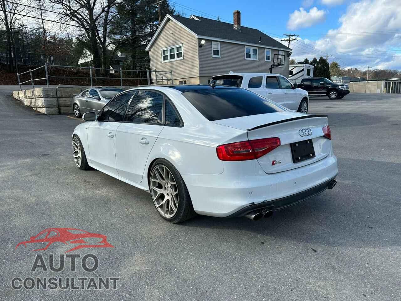 AUDI S4/RS4 2015 - WAUBGAFL6FA001584