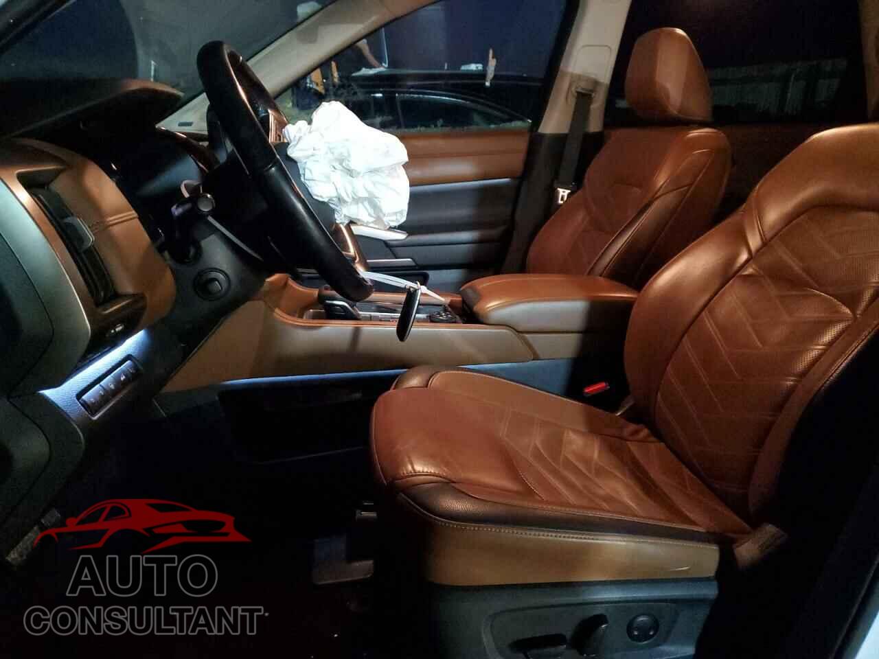 NISSAN PATHFINDER 2023 - 5N1DR3DK4PC257123