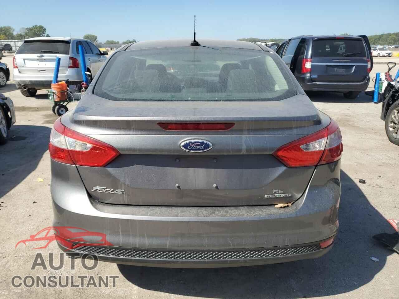 FORD FOCUS 2014 - 1FADP3F28EL332903