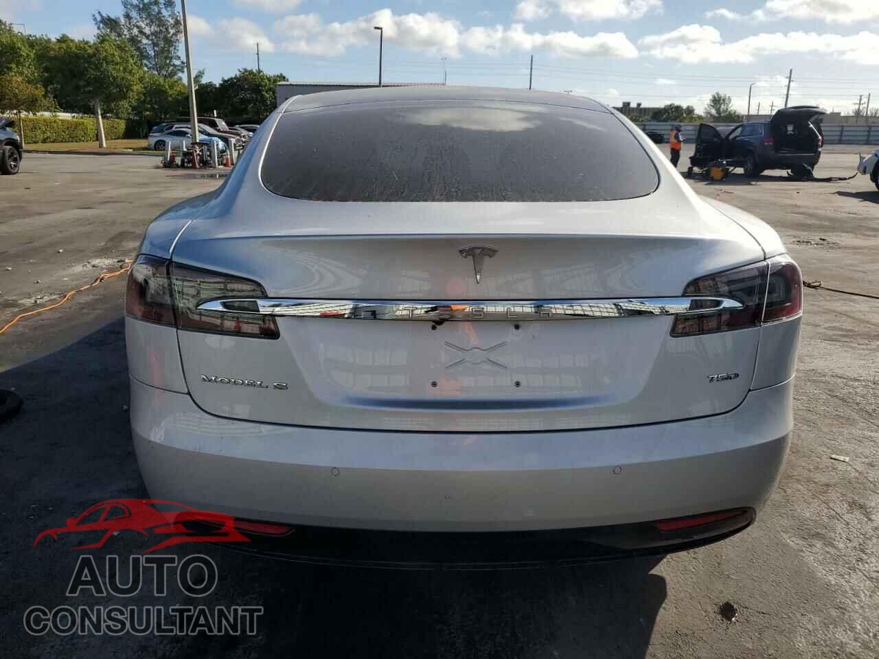 TESLA MODEL S 2017 - 5YJSA1E22HF193397