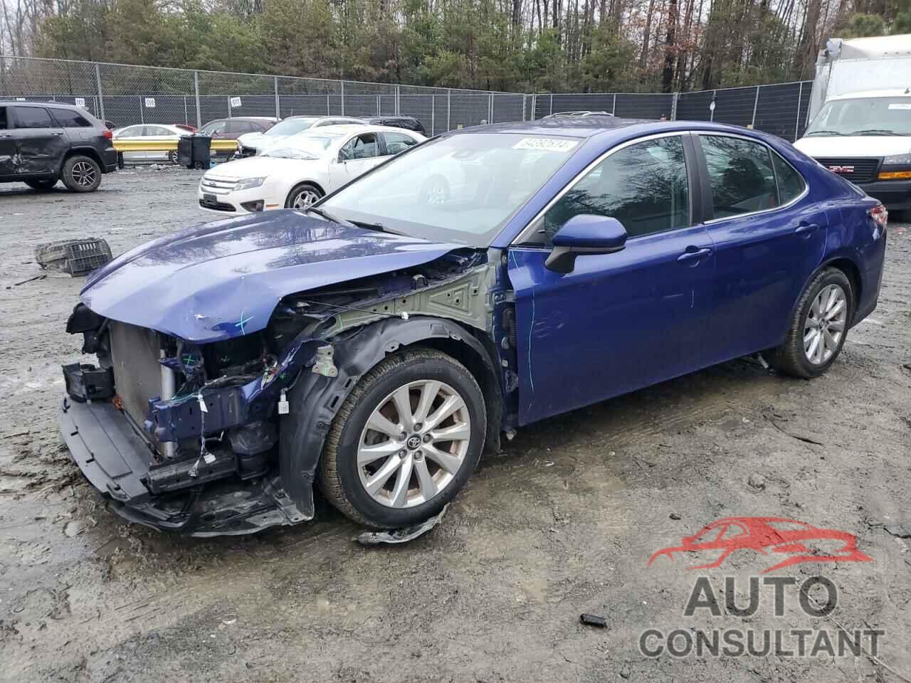 TOYOTA CAMRY 2018 - 4T1B11HK3JU524069