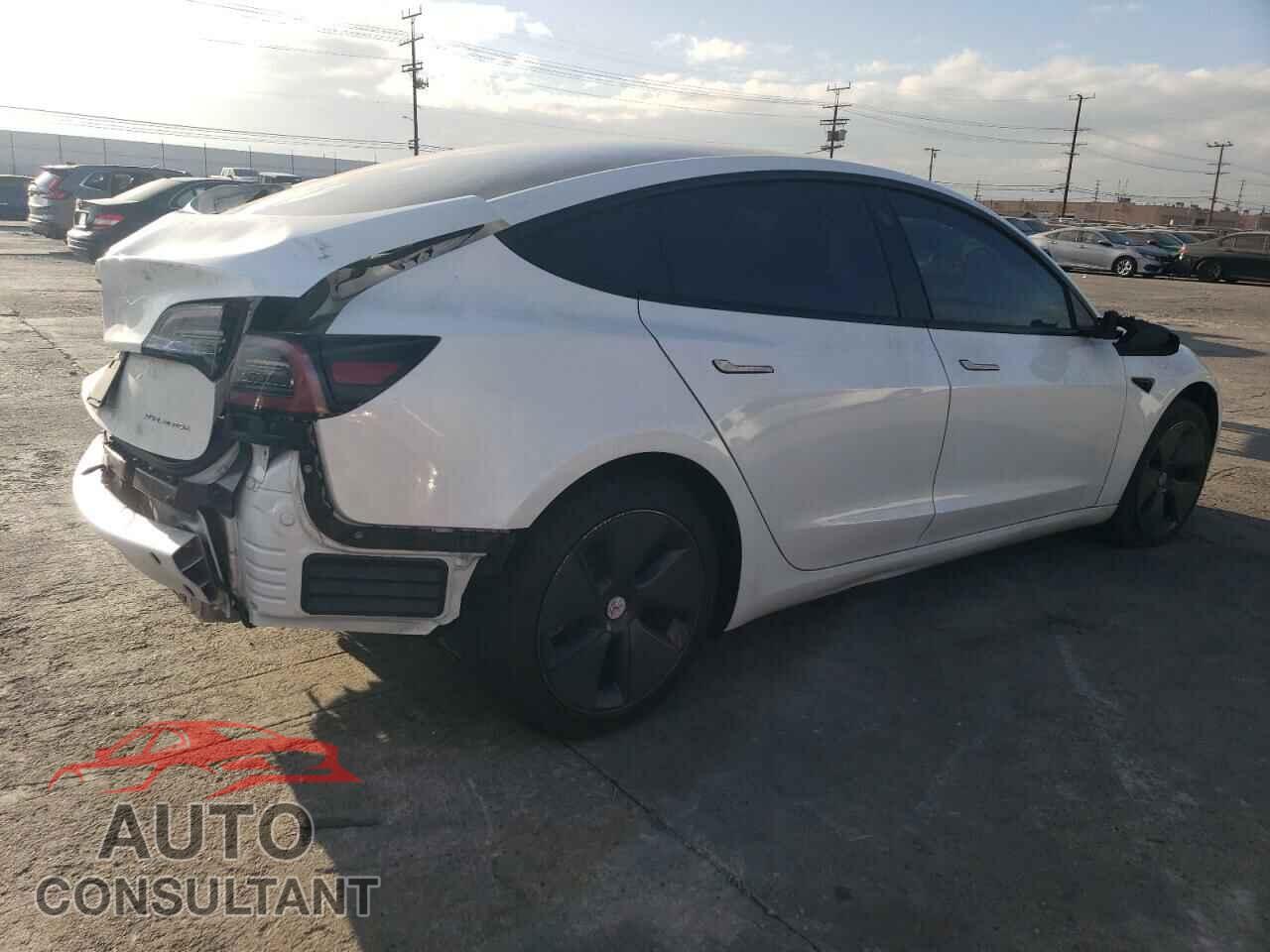 TESLA MODEL 3 2022 - 5YJ3E1EB2NF323974