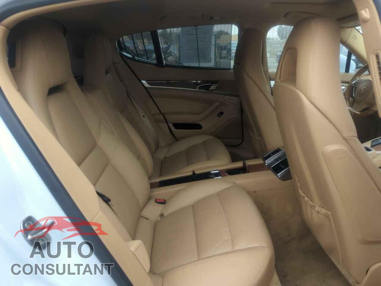 PORSCHE PANAMERA 2013 - WP0AB2A70DL060113