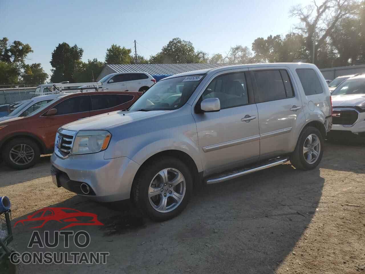 HONDA PILOT 2013 - 5FNYF4H67DB076226