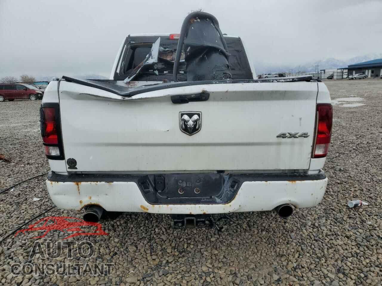 DODGE RAM 1500 2012 - 1C6RD7KT5CS142386