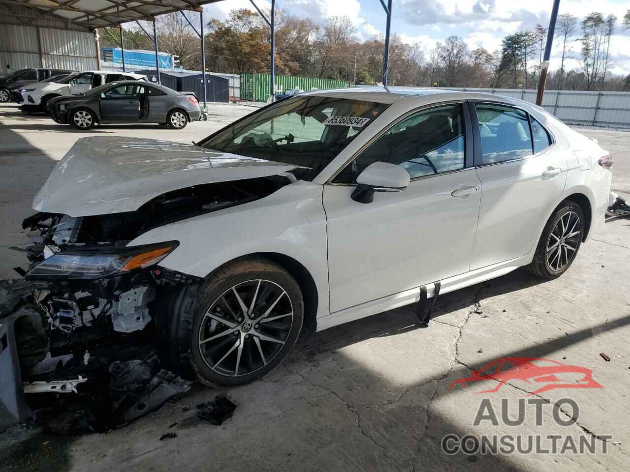 TOYOTA CAMRY 2023 - 4T1G11AK2PU738673