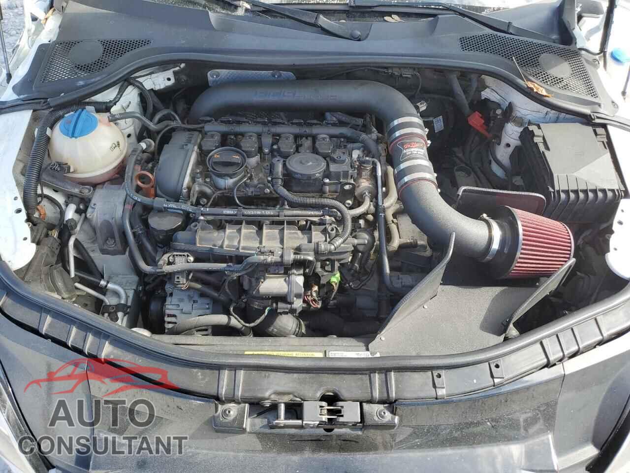 AUDI TT 2012 - TRUKFAFKXC1005233
