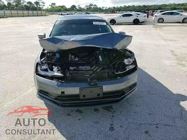 VOLKSWAGEN JETTA 2017 - 3VWDB7AJ1HM336970