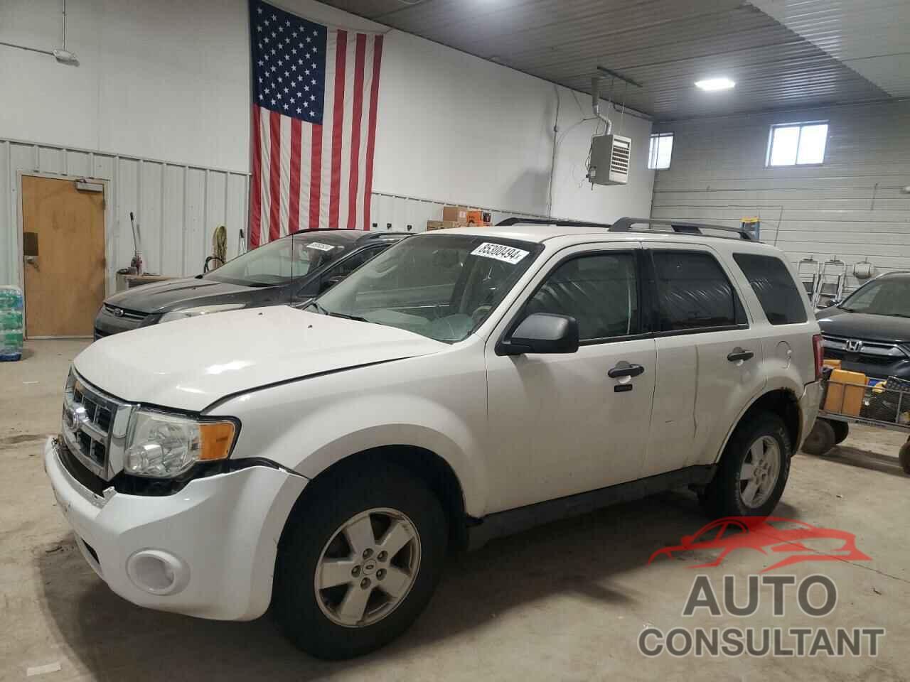 FORD ESCAPE 2011 - 1FMCU0D74BKA21798