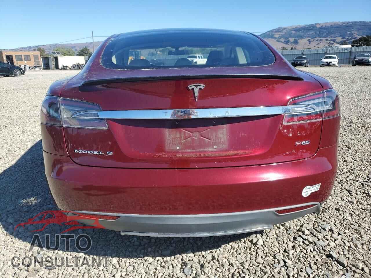 TESLA MODEL S 2012 - 5YJSA1DP8CFS00780