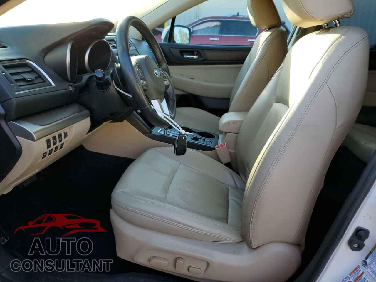 SUBARU OUTBACK 2017 - 4S4BSANC3H3397754