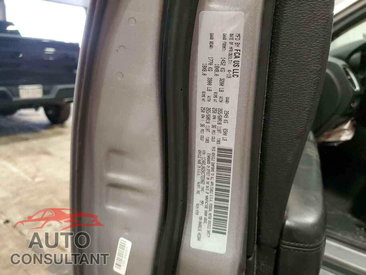 DODGE DURANGO 2019 - 1C4RDJAG5KC722062