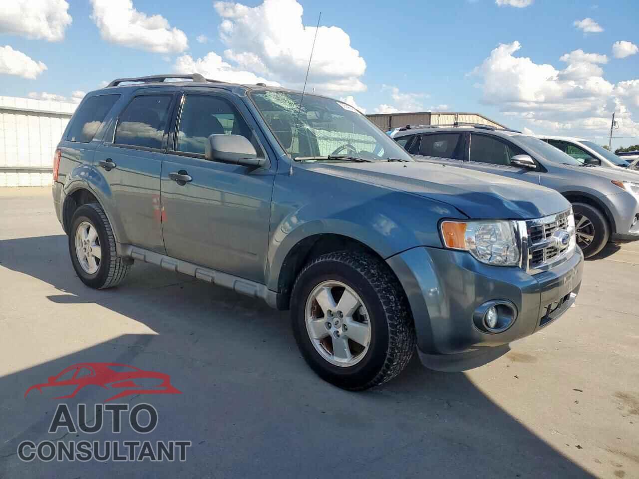 FORD ESCAPE 2011 - 1FMCU0DG0BKC70616