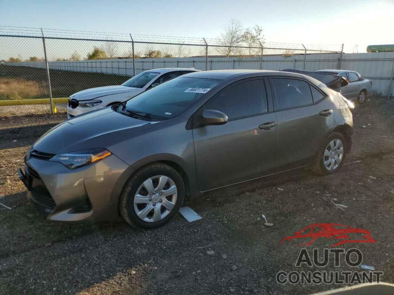 TOYOTA COROLLA 2018 - 5YFBURHEXJP754239