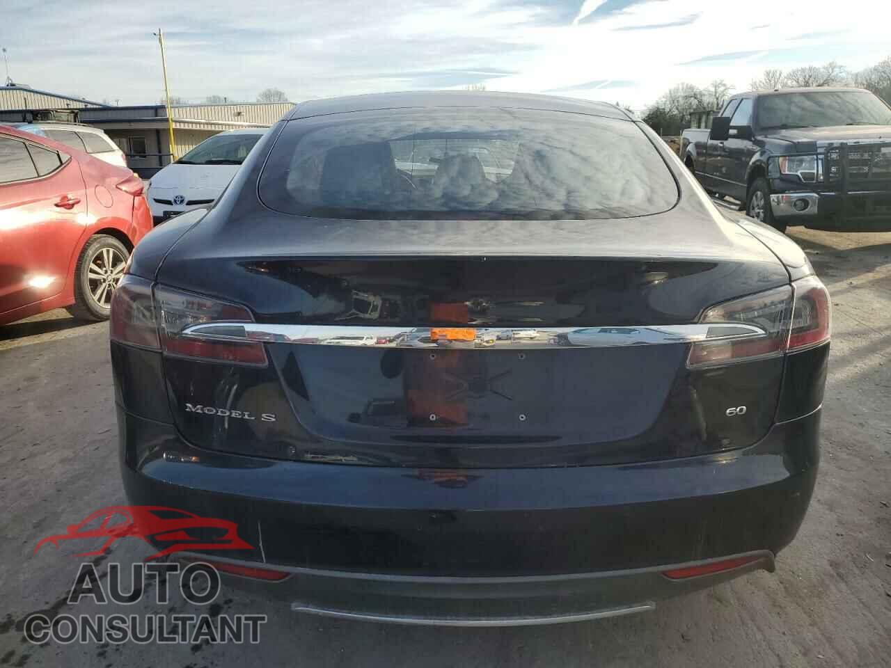 TESLA MODEL S 2015 - 5YJSA1S1XFF080712