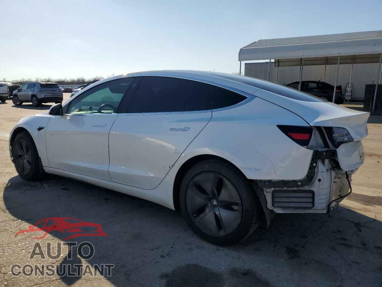 TESLA MODEL 3 2018 - 5YJ3E1EB9JF096826