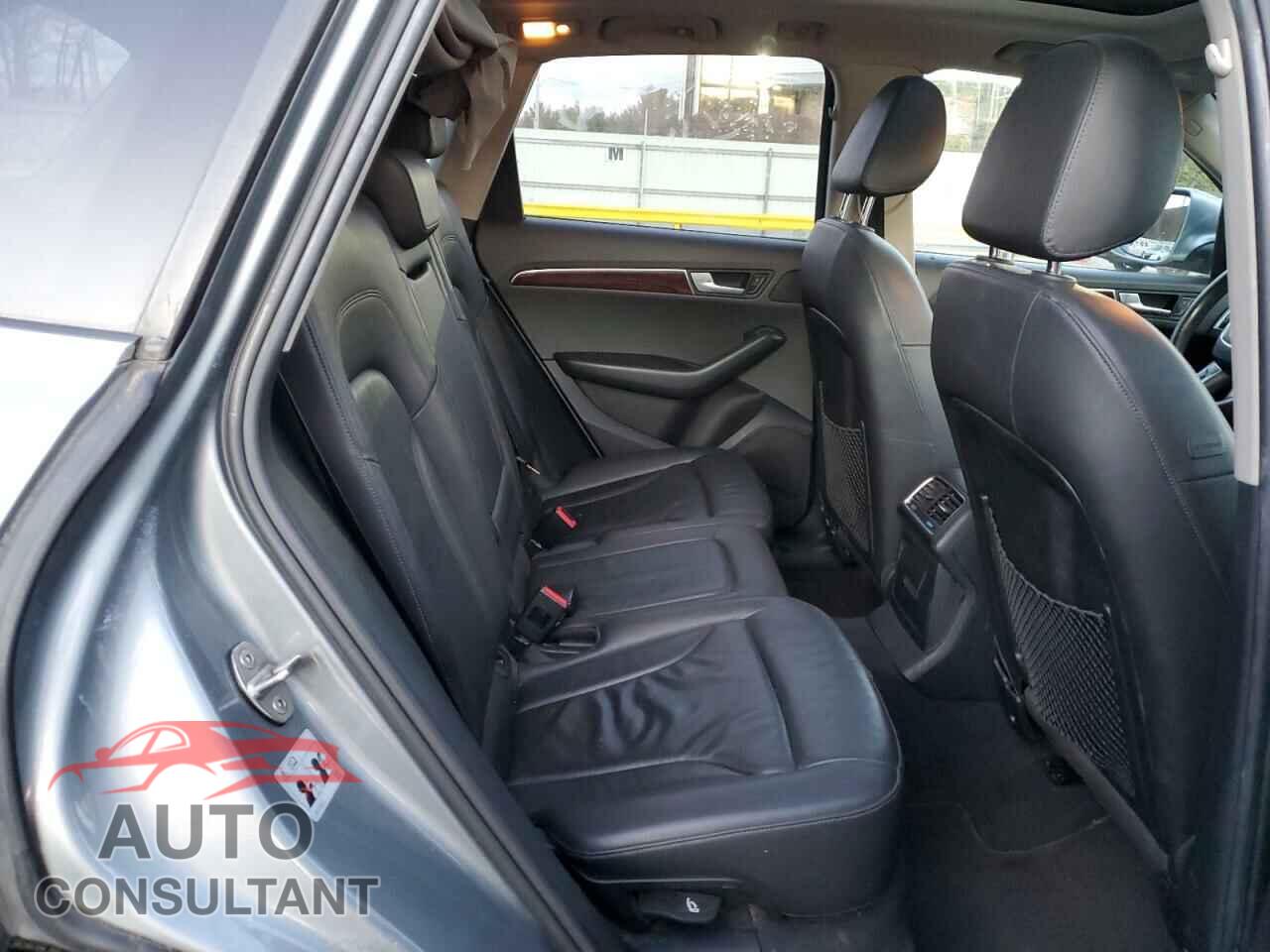 AUDI Q5 2011 - WA1CFAFP5BA034237