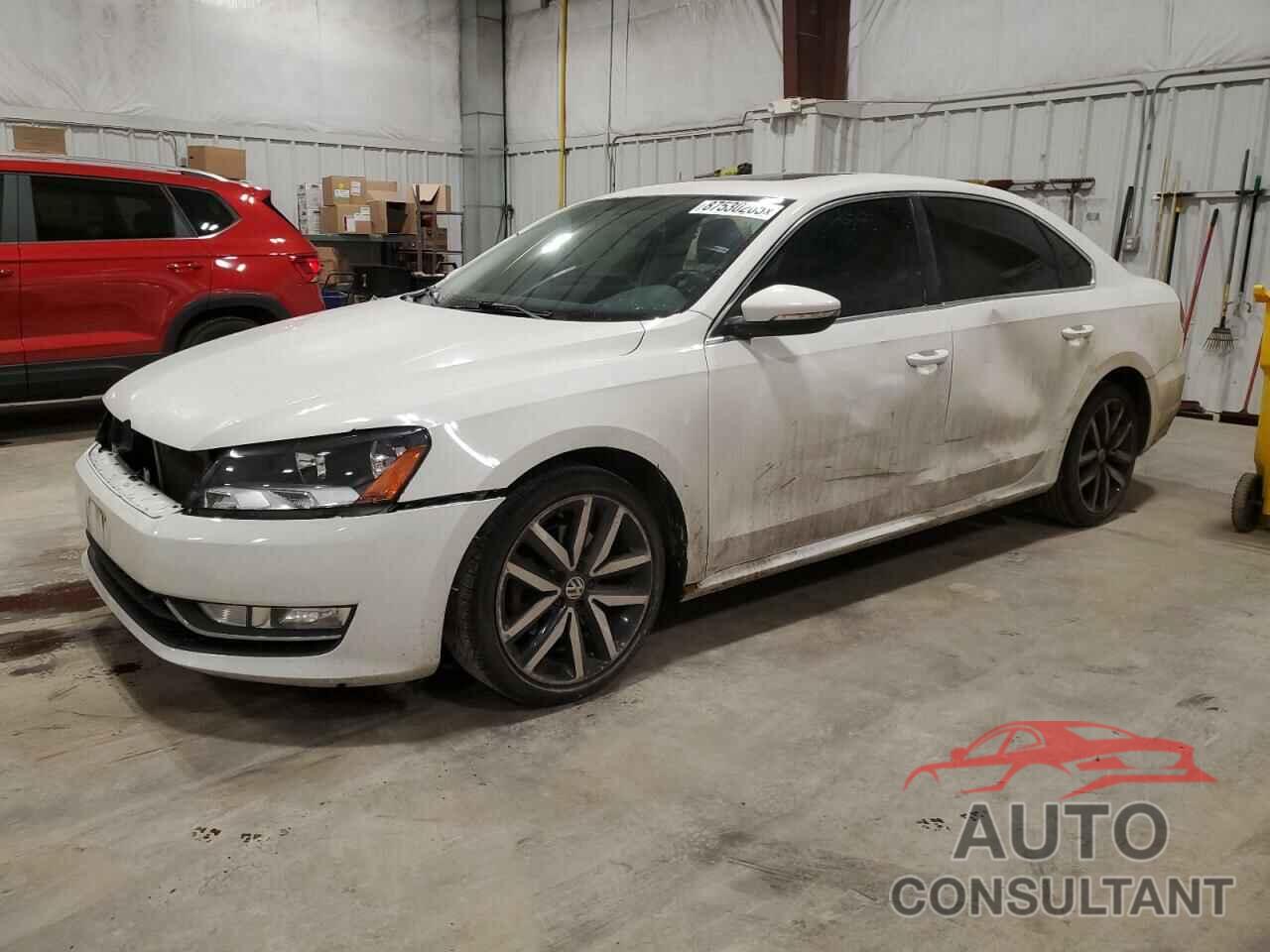 VOLKSWAGEN PASSAT 2012 - 1VWBM7A38CC091694