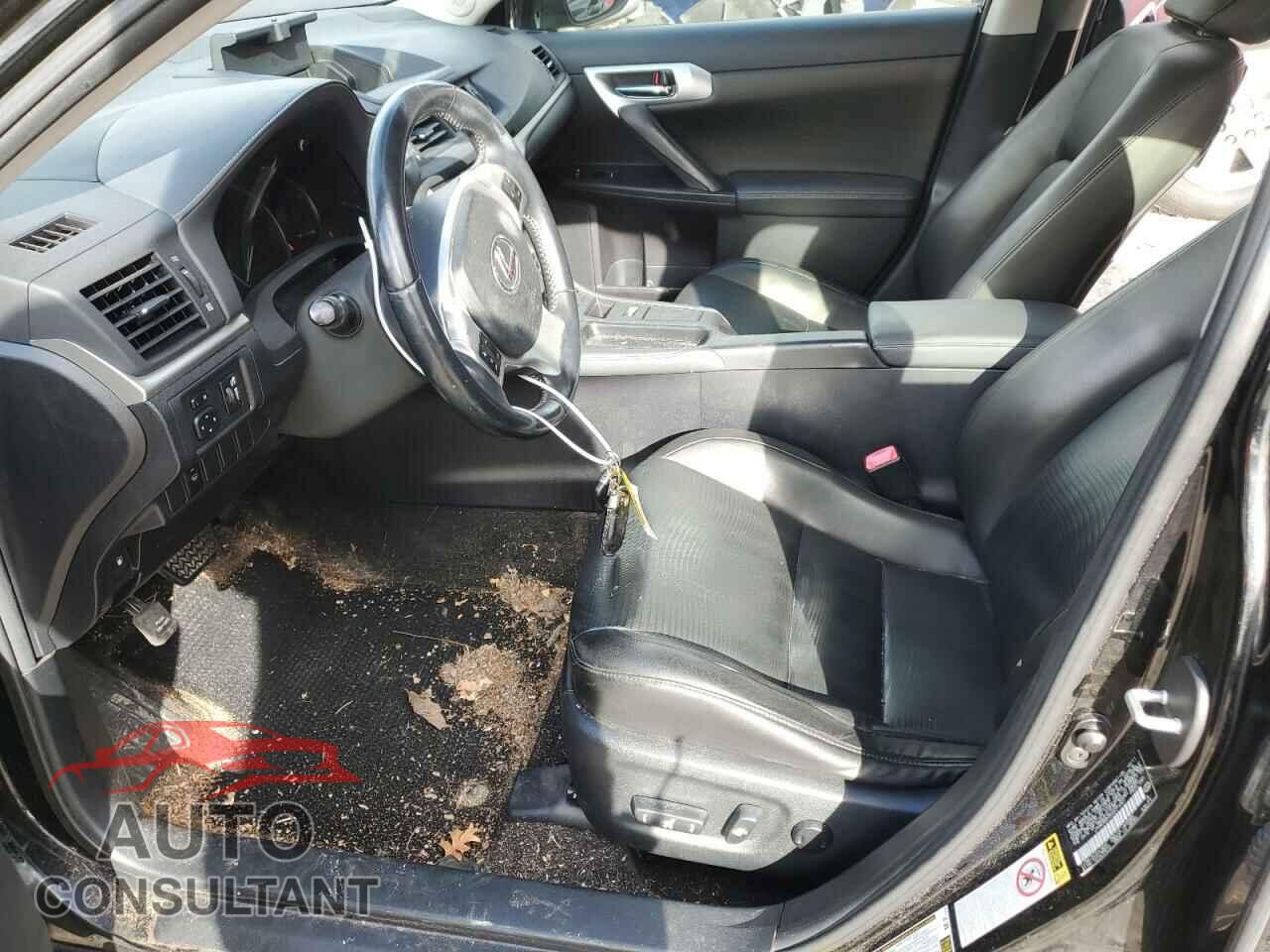 LEXUS CT 200 2012 - JTHKD5BH5C2077001