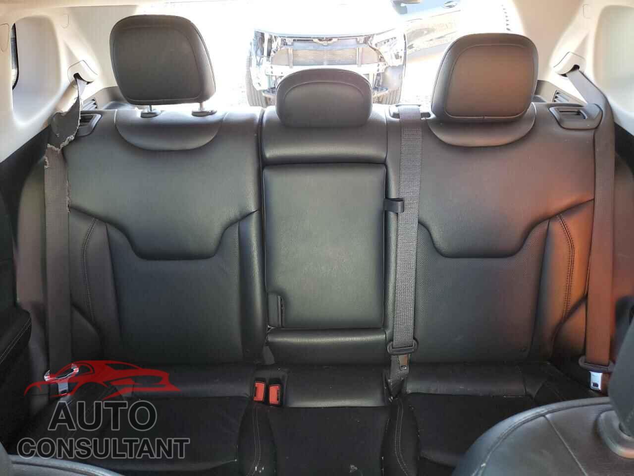 JEEP COMPASS 2021 - 3C4NJDCB5MT561410