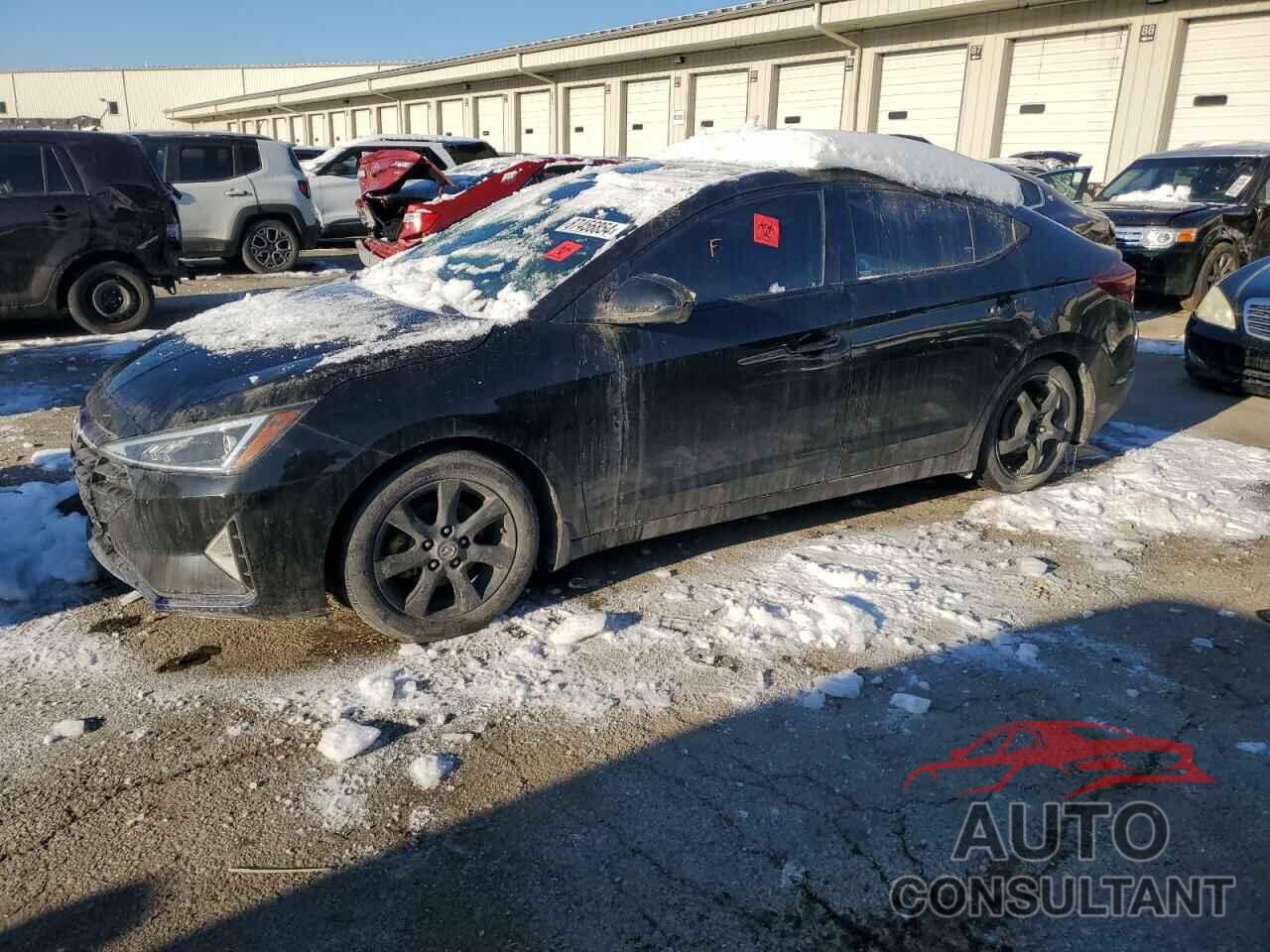 HYUNDAI ELANTRA 2019 - 5NPD84LF0KH455065