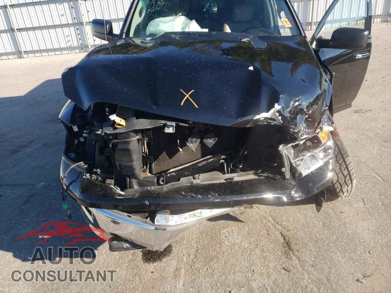 DODGE RAM 1500 2012 - 1C6RD7NT5CS314184