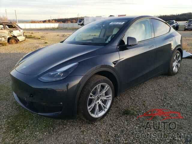 TESLA MODEL Y 2024 - 7SAYGDEE2RF003347