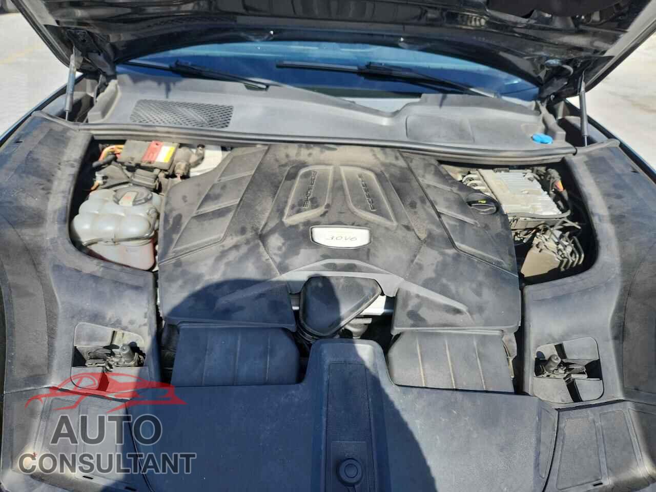 PORSCHE CAYENNE 2019 - WP1AA2AY1KDA08944