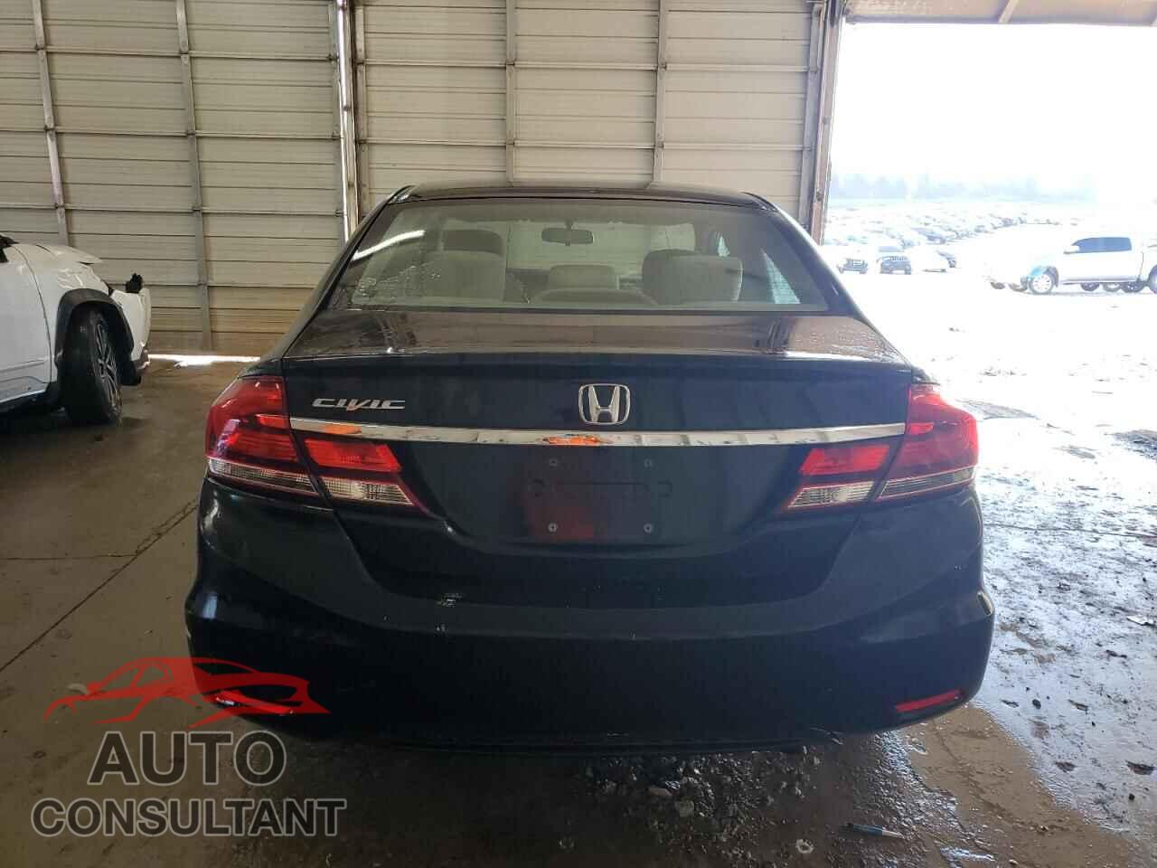 HONDA CIVIC 2013 - 19XFB2E58DE009319