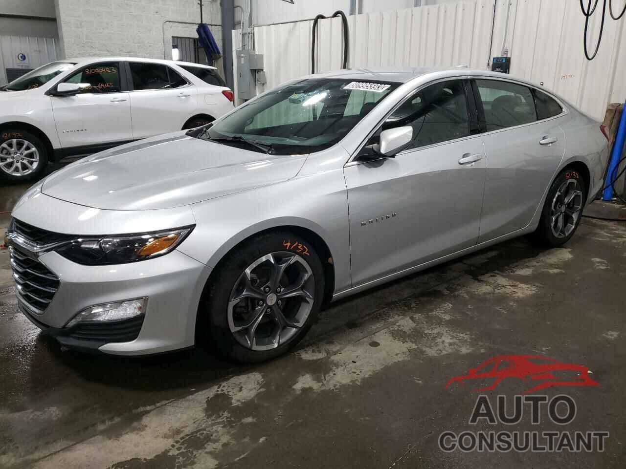 CHEVROLET MALIBU 2020 - 1G1ZD5ST5LF096797