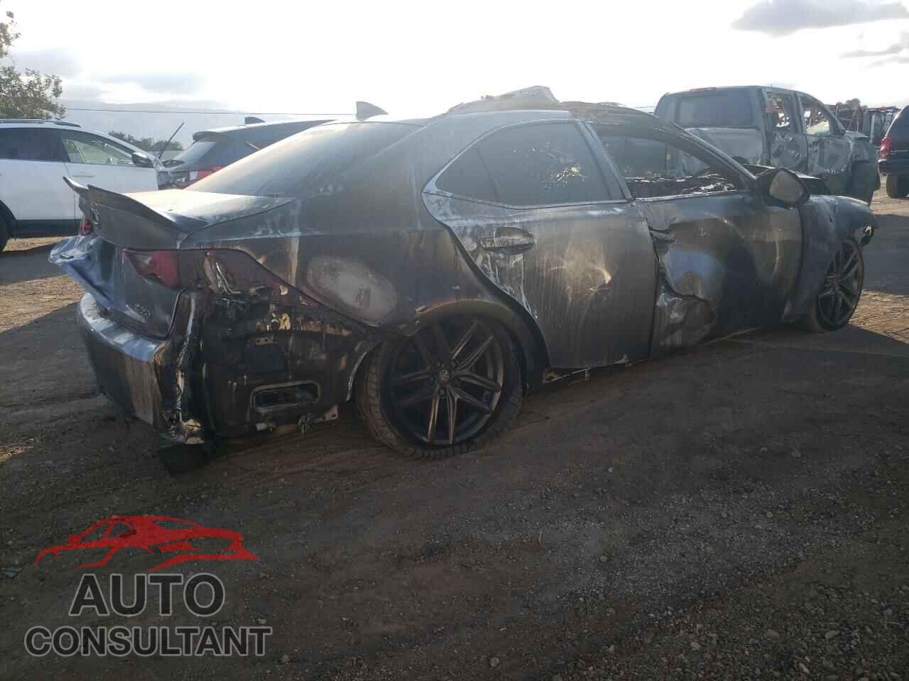 LEXUS IS 2015 - JTHBE1D2XF5017233