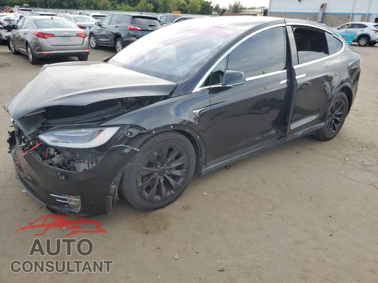 TESLA MODEL X 2016 - 5YJXCBE21GF025688