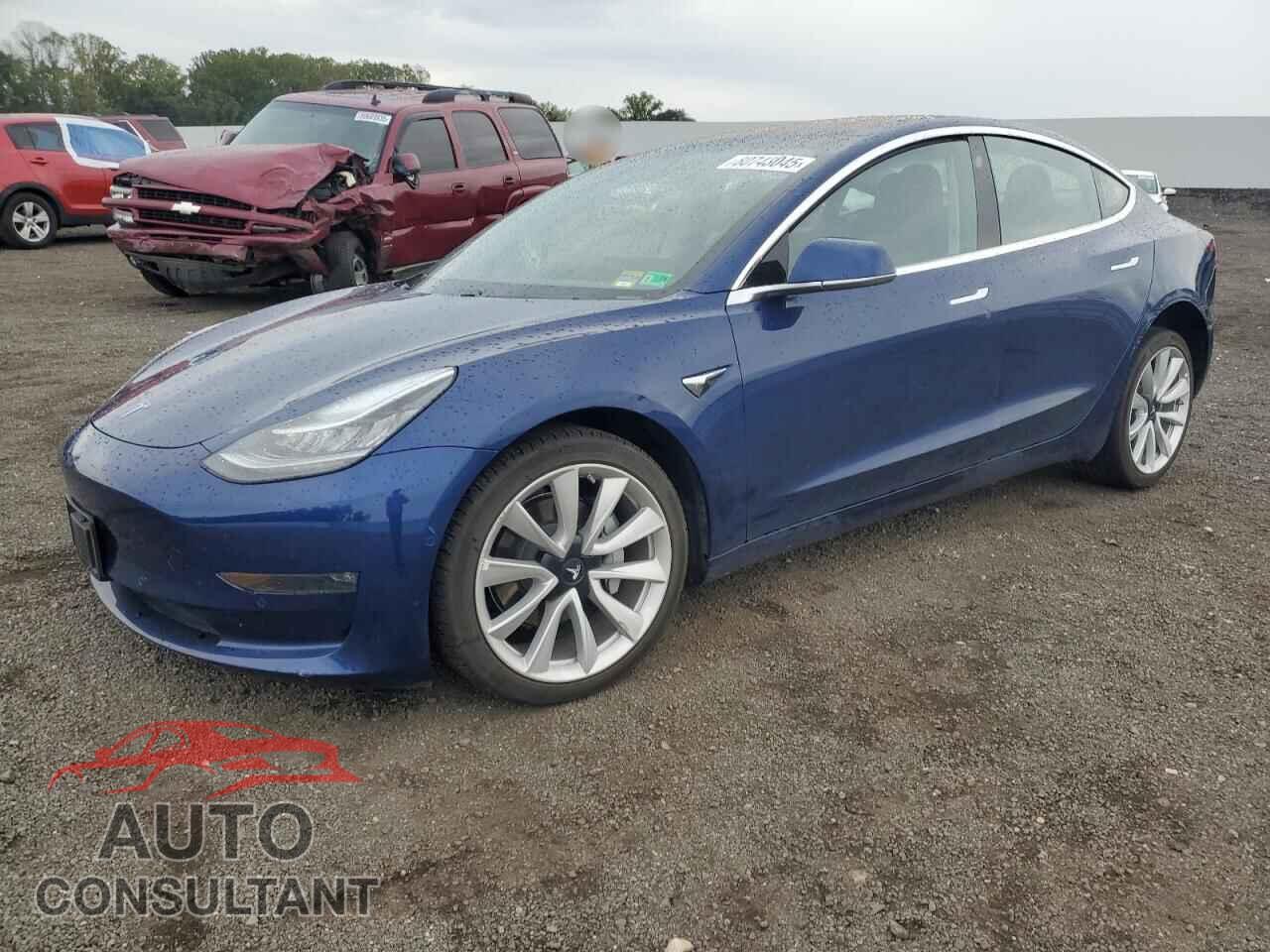 TESLA MODEL 3 2018 - 5YJ3E1EA9JF015587