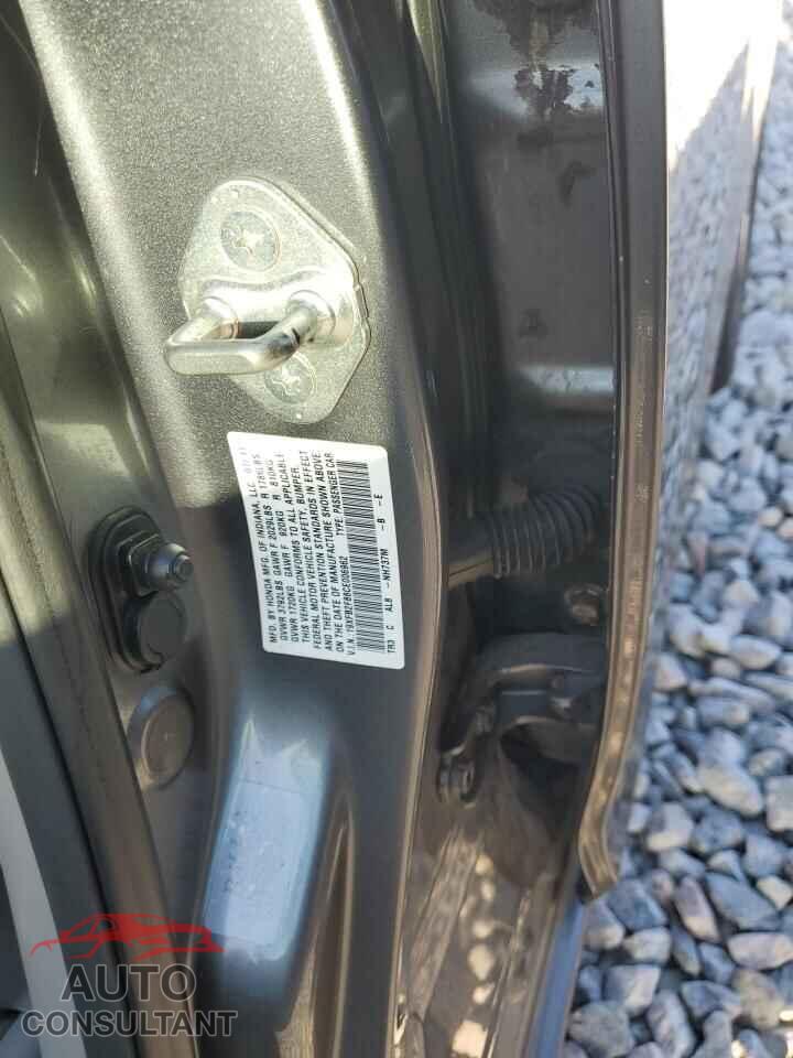 HONDA CIVIC 2012 - 19XFB2F88CE006962