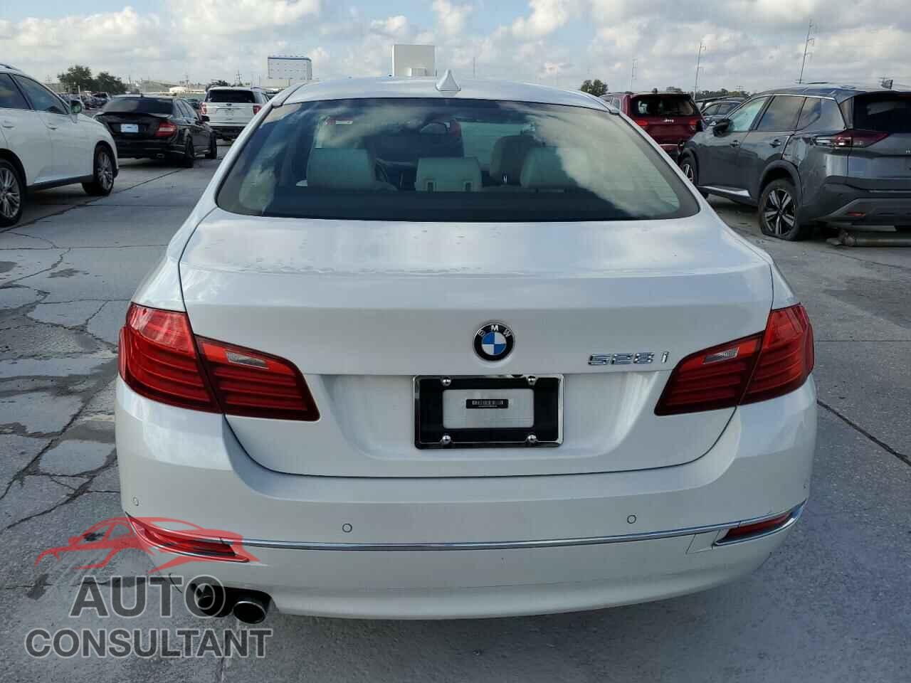 BMW 5 SERIES 2014 - WBA5A5C52ED504635