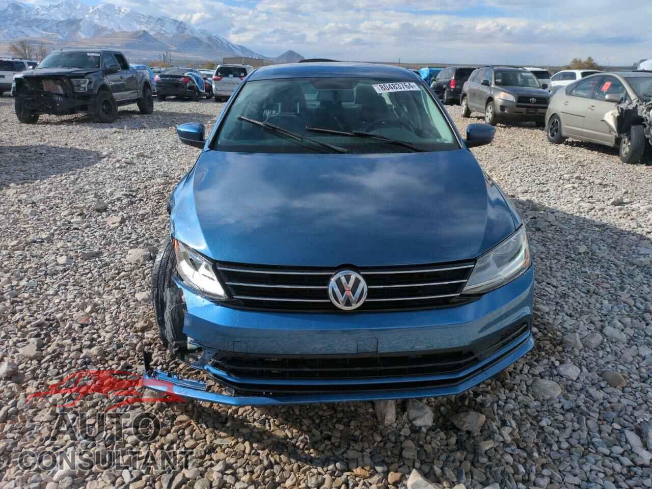 VOLKSWAGEN JETTA 2017 - 3VW2B7AJXHM218908