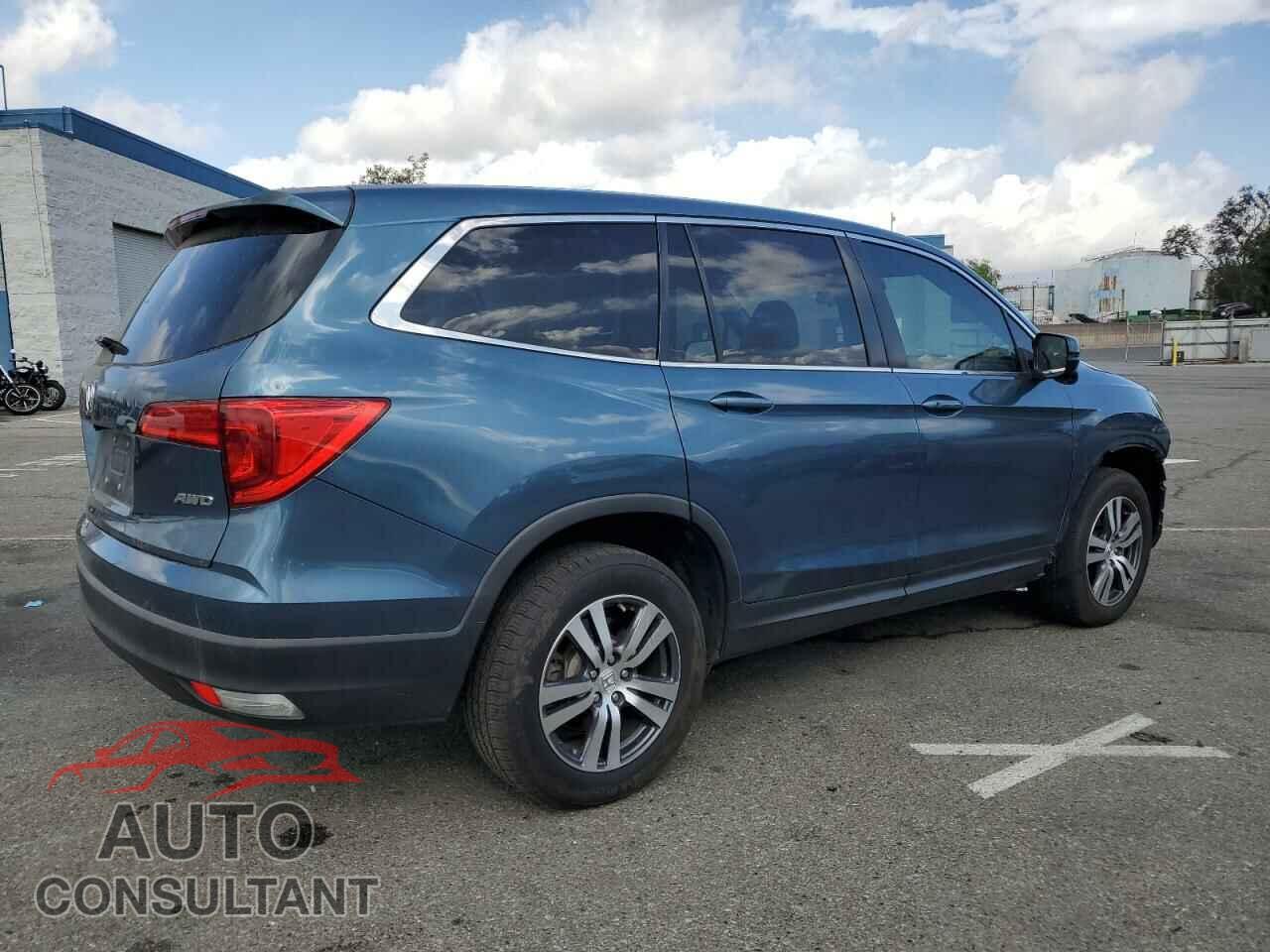 HONDA PILOT 2017 - 5FNYF6H49HB076986