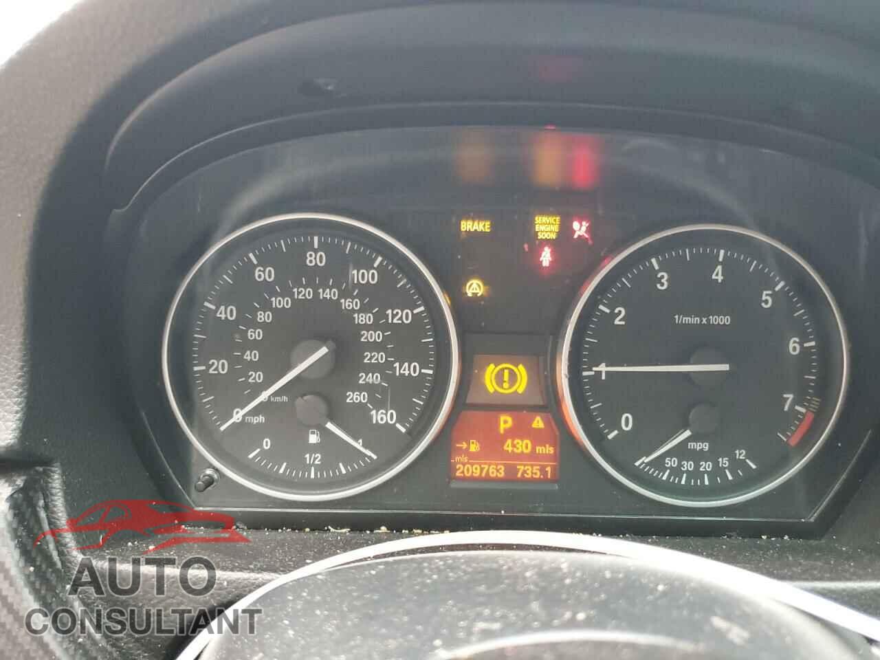 BMW 3 SERIES 2010 - WBAPH7C51AE129986