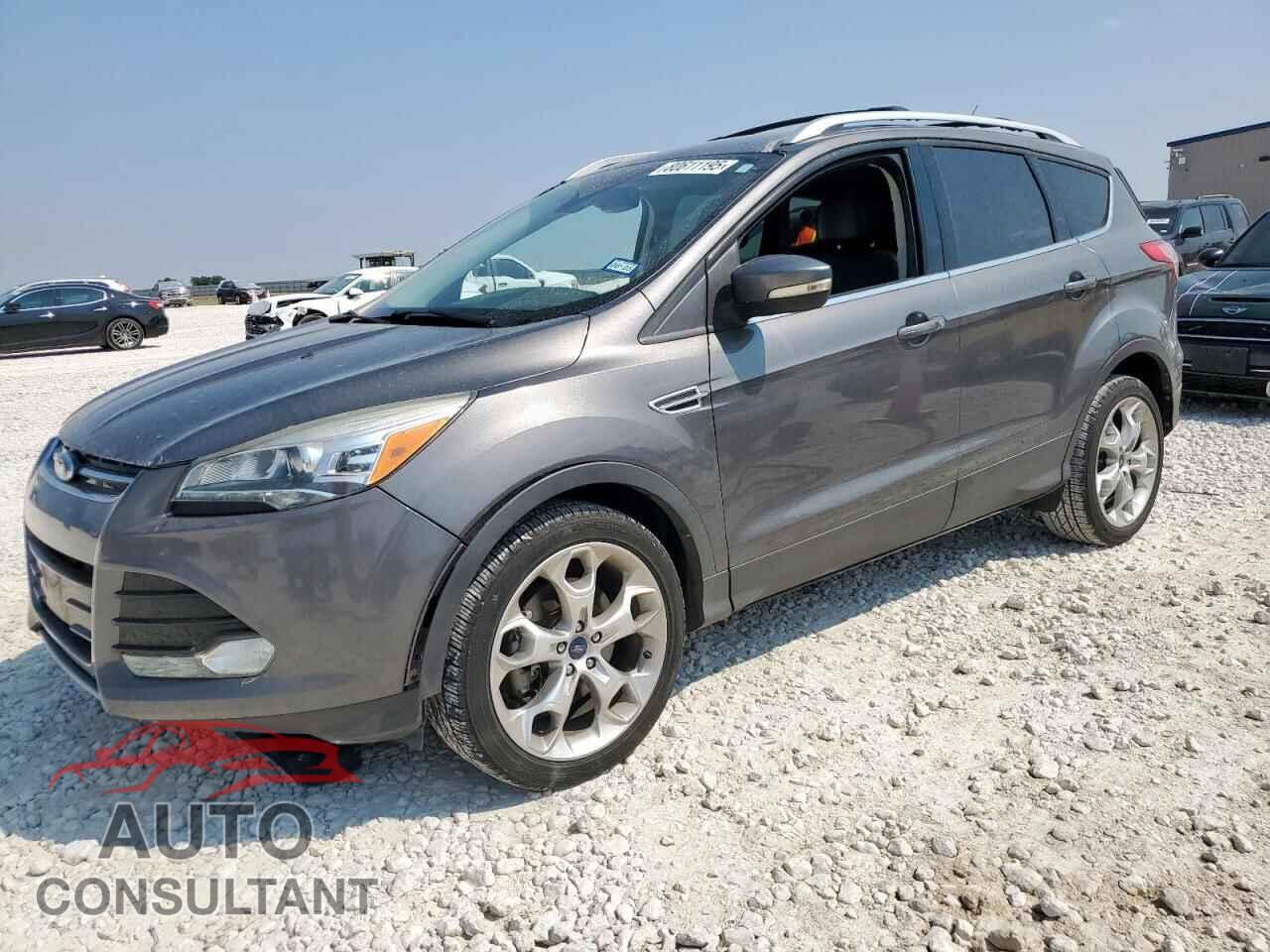 FORD ESCAPE 2013 - 1FMCU0J95DUD74631