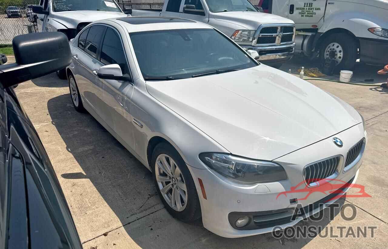 BMW 5 SERIES 2015 - WBA5A5C55FD515999