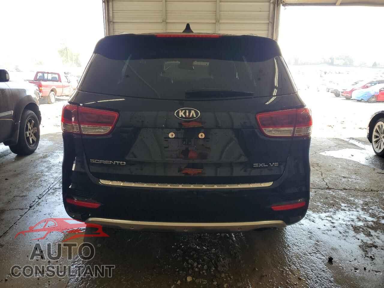 KIA SORENTO 2017 - 5XYPKDA5XHG295236