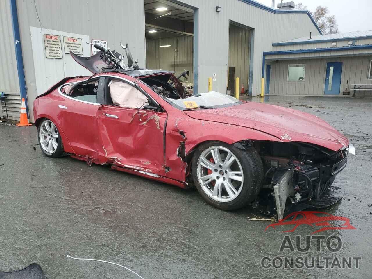 TESLA MODEL S 2021 - 5YJSA1E40MF425796