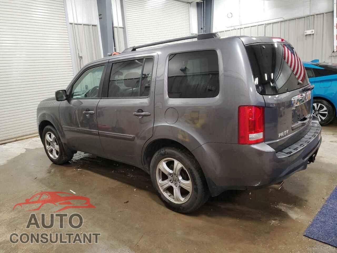HONDA PILOT 2015 - 5FNYF4H55FB041226