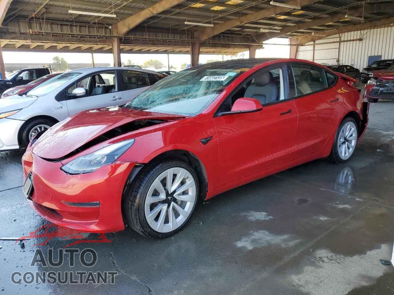 TESLA MODEL 3 2022 - 5YJ3E1EA8NF303798