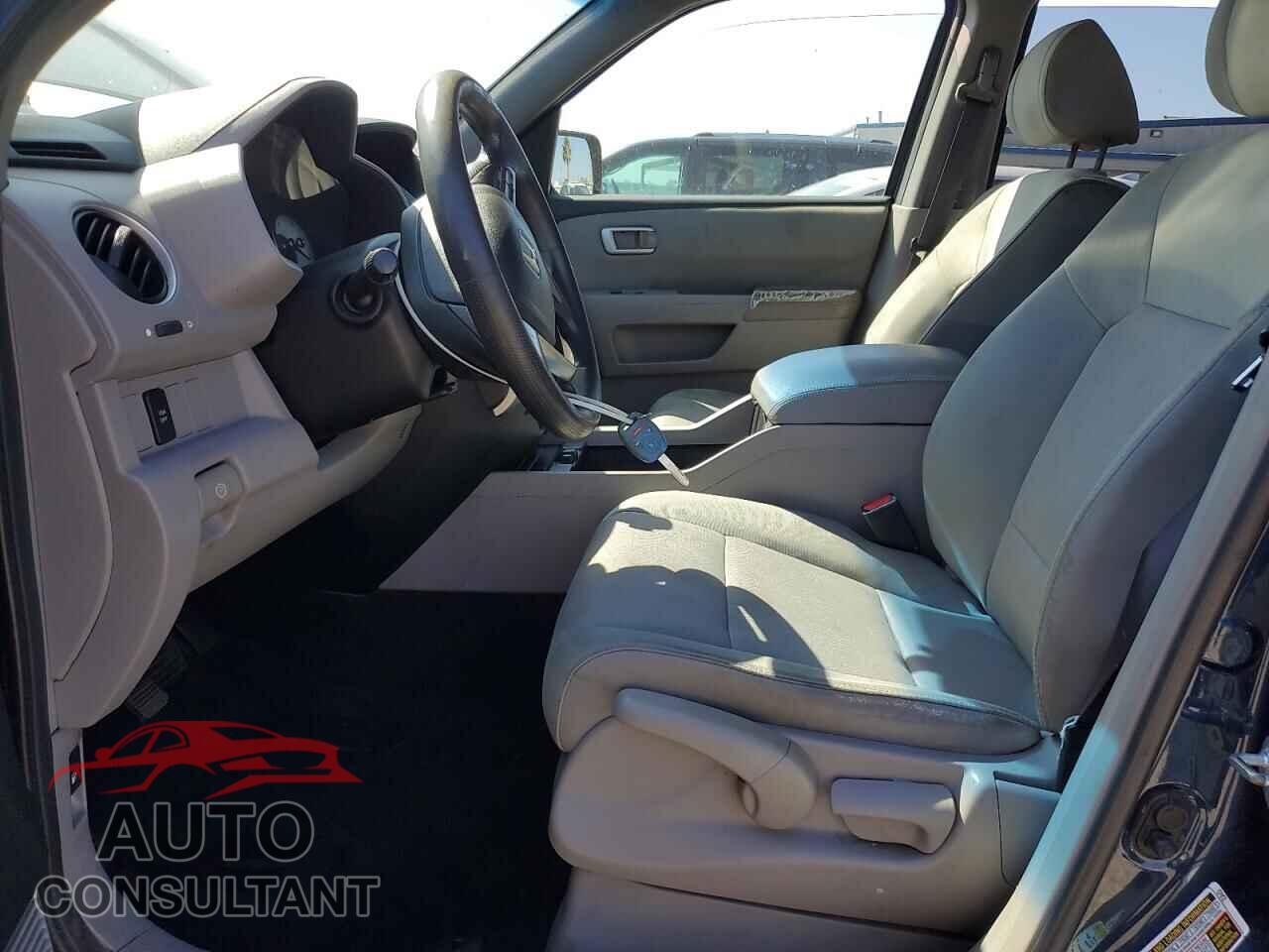 HONDA PILOT 2009 - 5FNYF38229B024727