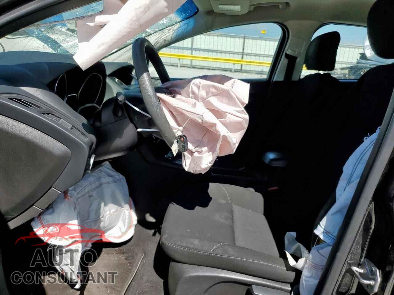 FORD FOCUS 2016 - 1FADP3F29GL267577