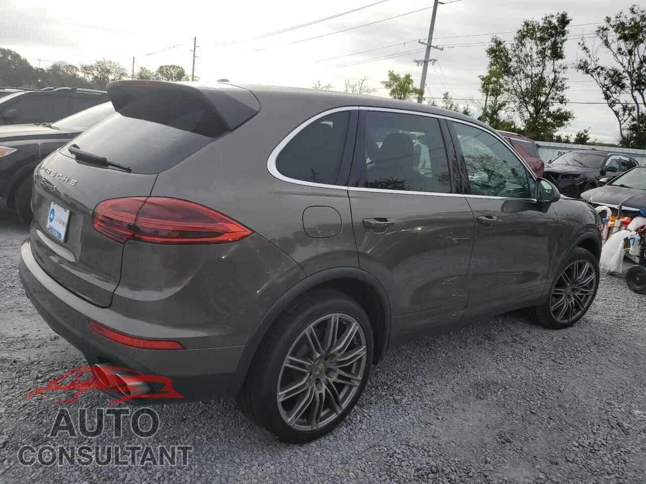 PORSCHE CAYENNE 2015 - WP1AB2A2XFLA59962